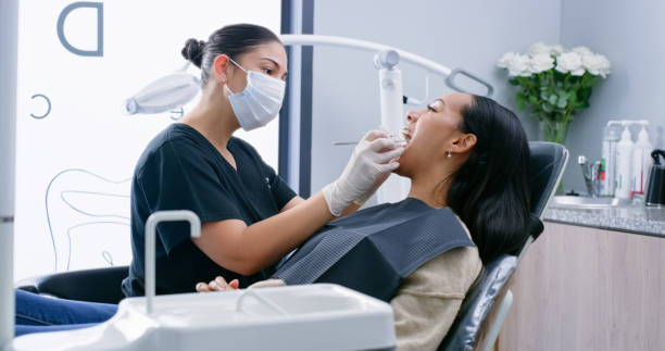 Best Veneers and Lumineers  in Country Clu, FL